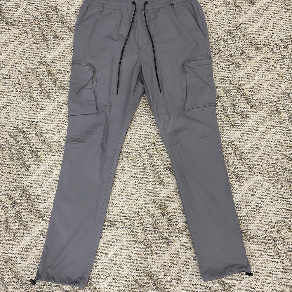 Grey PacSun cargo pants